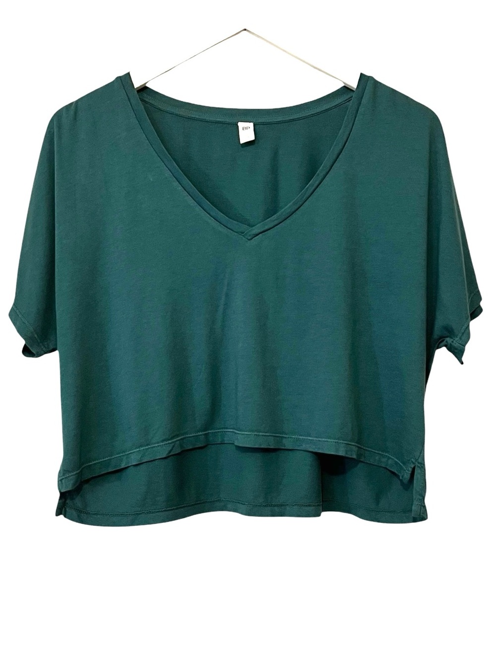 BP. V-Neck Cropped T-Shirt Lose Fit, Short Sleeve, Color Green, Size Small